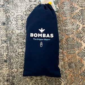 Bombas gripper slippers